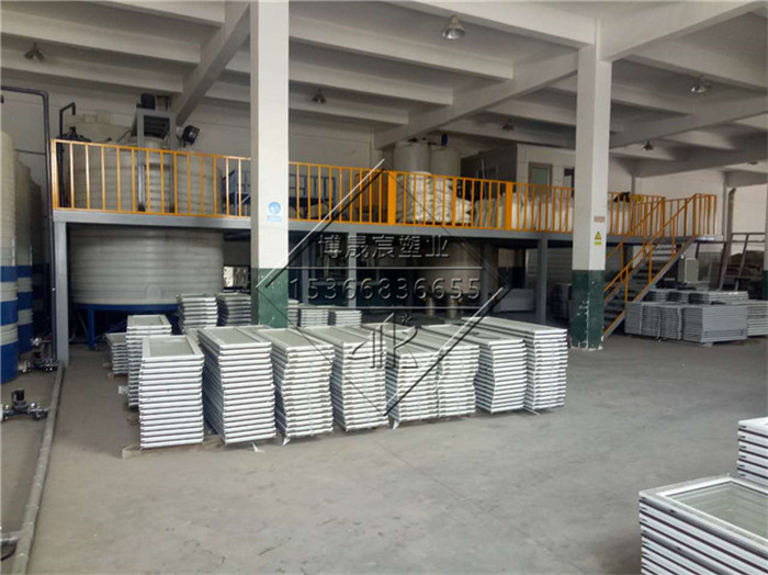 解析塑料水箱的優(yōu)勢